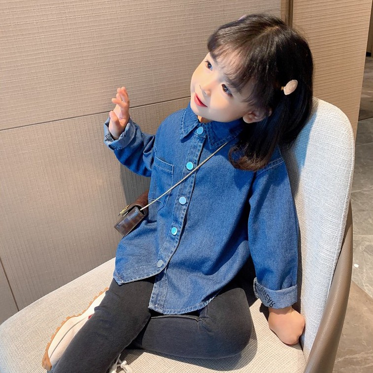 Áo khoác denim tay dài màu sắc đơn giản cho nữ