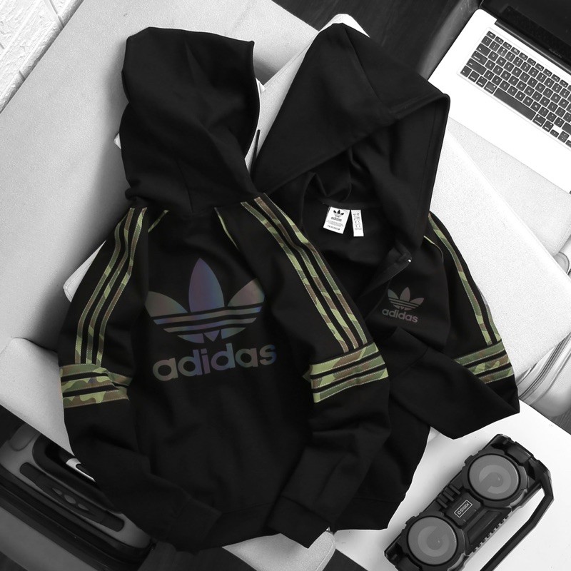 Áo khoác adidas
