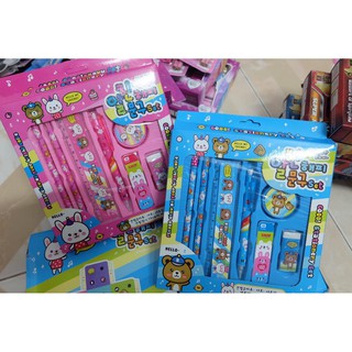 Set đồ dùng học tập cho bé