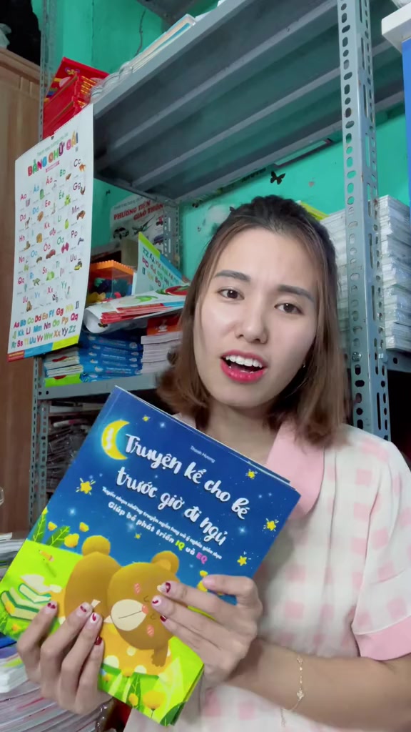 Sách - 365 Truyện Kể Cho Bé Trước Giờ Đi Ngủ Giúp Bé Phát Triển EQ Và IQ | BigBuy360 - bigbuy360.vn