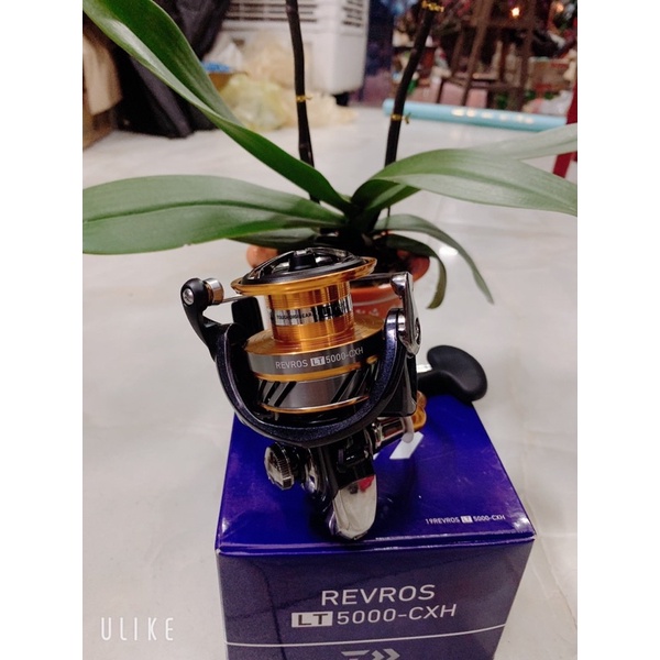 Máy câu DAIWA REVROS lT 5000-CXH chính hãng công ty