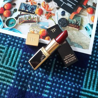 Son môi Tomford Scarlet Rouge 1g