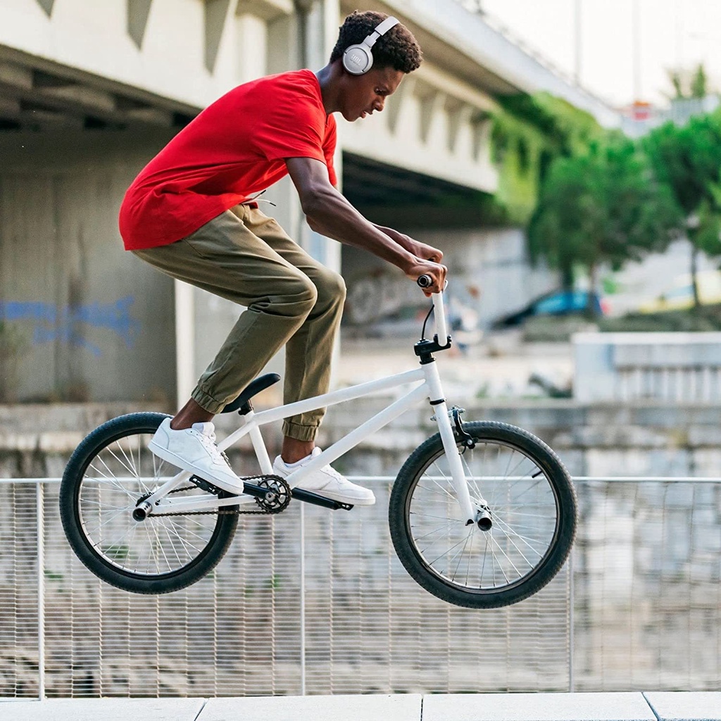 Tai Nghe Bluetooth JBL Tune 510BT Âm Thanh Hay Và Phụ Kiện