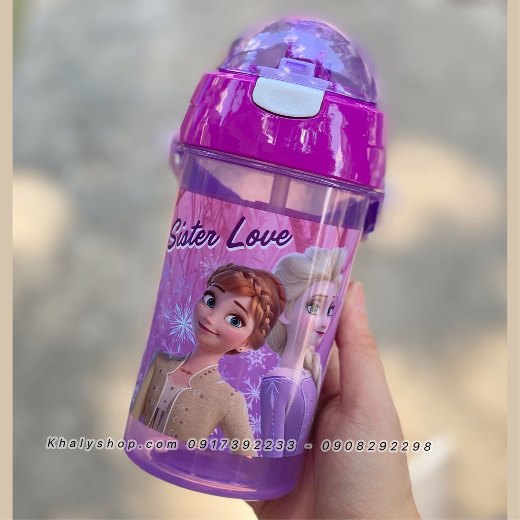 Bình nước ống hút dây đeo hoạt hình Princess , Spiderman , Frozen cho bé trẻ em - Thái lan (7x7x18)