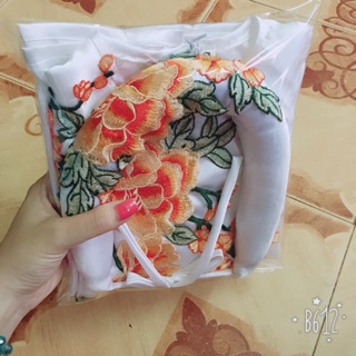 Mấn đội đầu