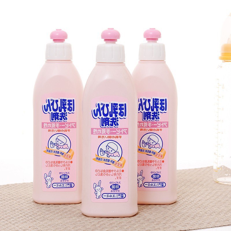 Nước rửa bình sữa KOSE 300ml Nhật Bản