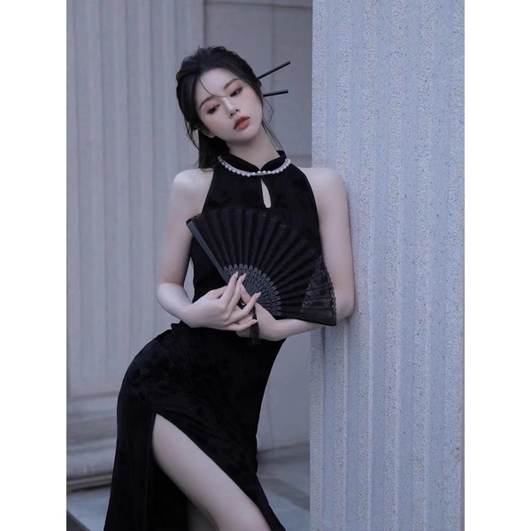 Sườn xám đen cá tính sang chảnh ( sẵn )