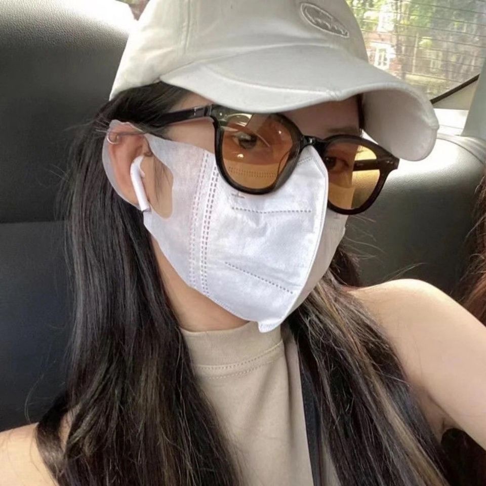Kính Mát Thiết Kế Độc Đáo Thời Trang Cho Nữ