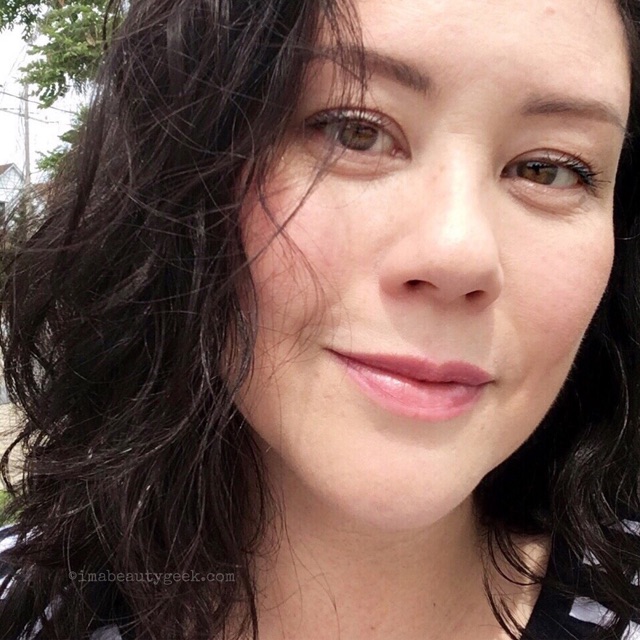 Gom order son dưỡng Glossier