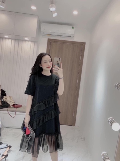 Váy cotton viền sóng ren