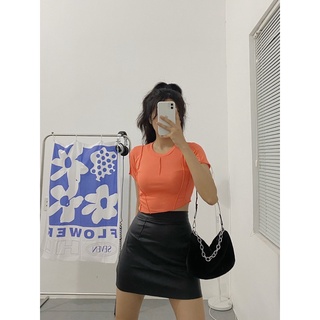 Tay Ngắn lệch tà viền lai