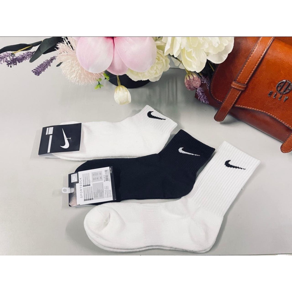 Tất, Vớ Nike nam nữ. Tất cổ lửng, cổ thấp thời trang cực đẹp, dày dặn, khử mùi, thấm hút mồ hôi,...