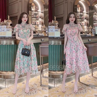 váy hoa nhí cổ bèo