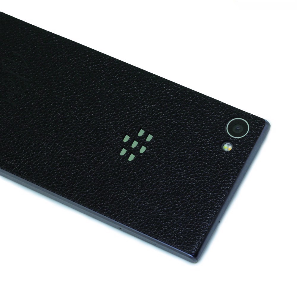 Skin dán da Blackberry Motion màu đen - D07
