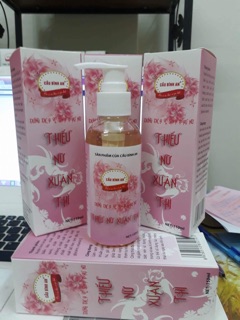 Dung dịch vệ sinh phụ nữ. Thiếu nữ xuân thì