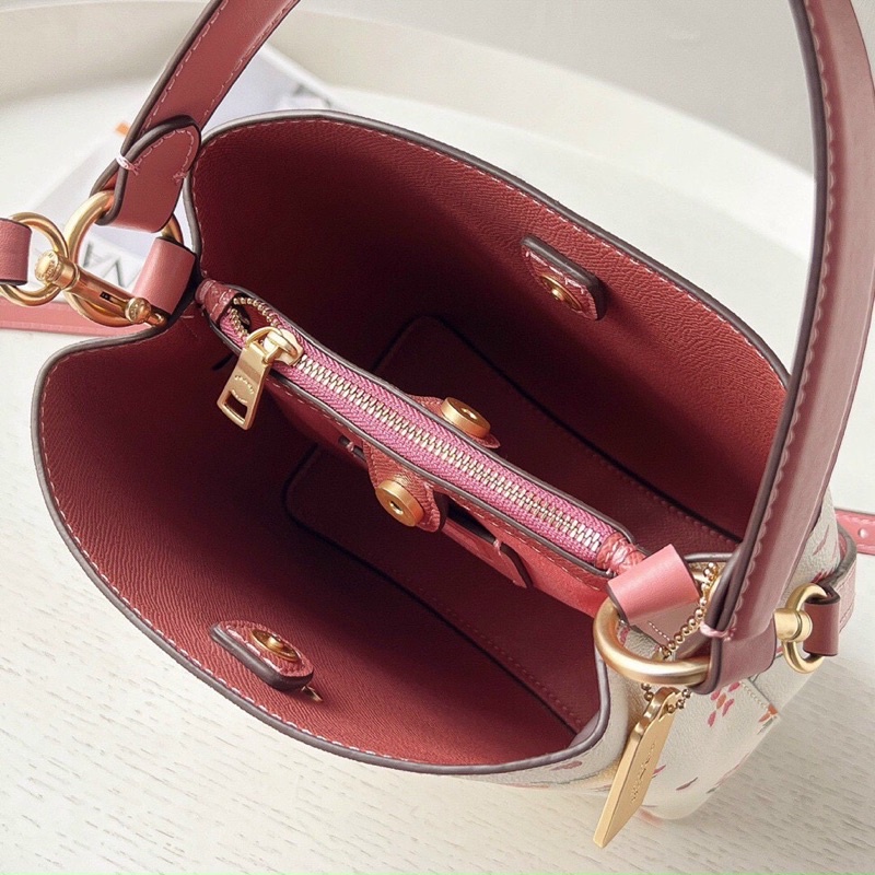 TÚI COACH TOWN BUCKET C7976