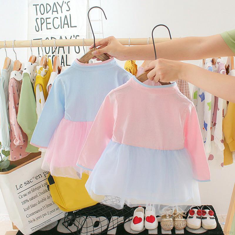 Đầm thêu hoa phong cách cổ điển dành cho bé