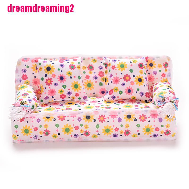 Set 2 Mô Hình Gối Ôm Múa Ba Lê Kèm 1 Mô Hình Dễ Thương