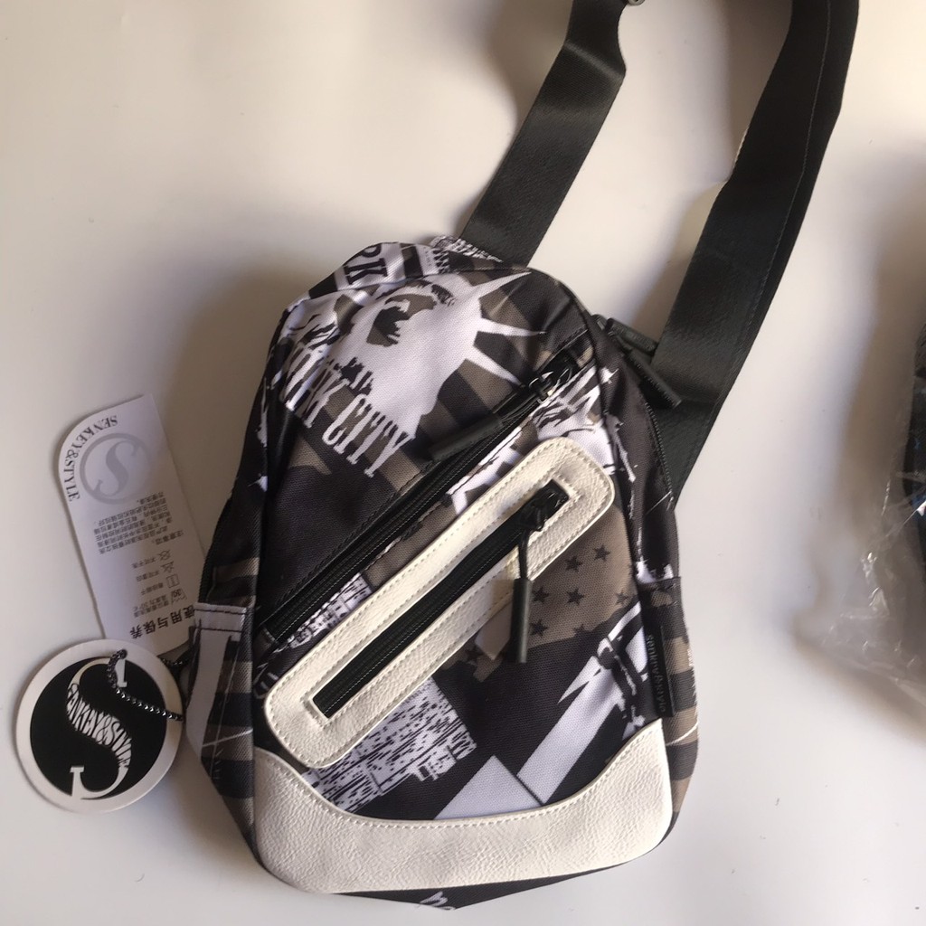 Túi Đeo Chéo Trước Ngực Nam Phong Cách Hàn Quốc