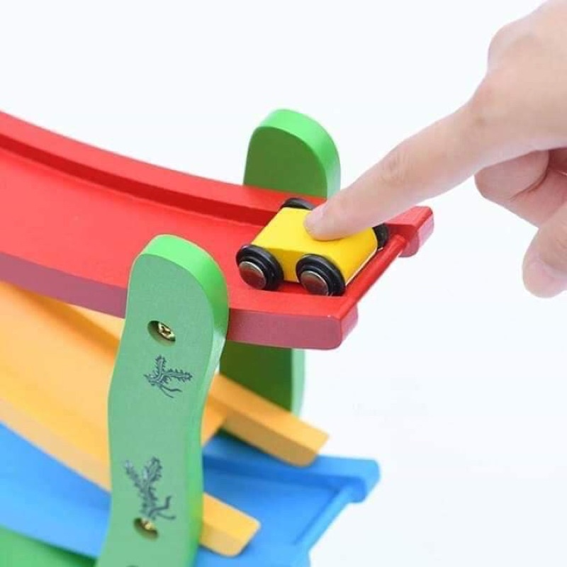 Đồ chơi gỗ cầu trượt ô tô 4 tầng cho bé yêu