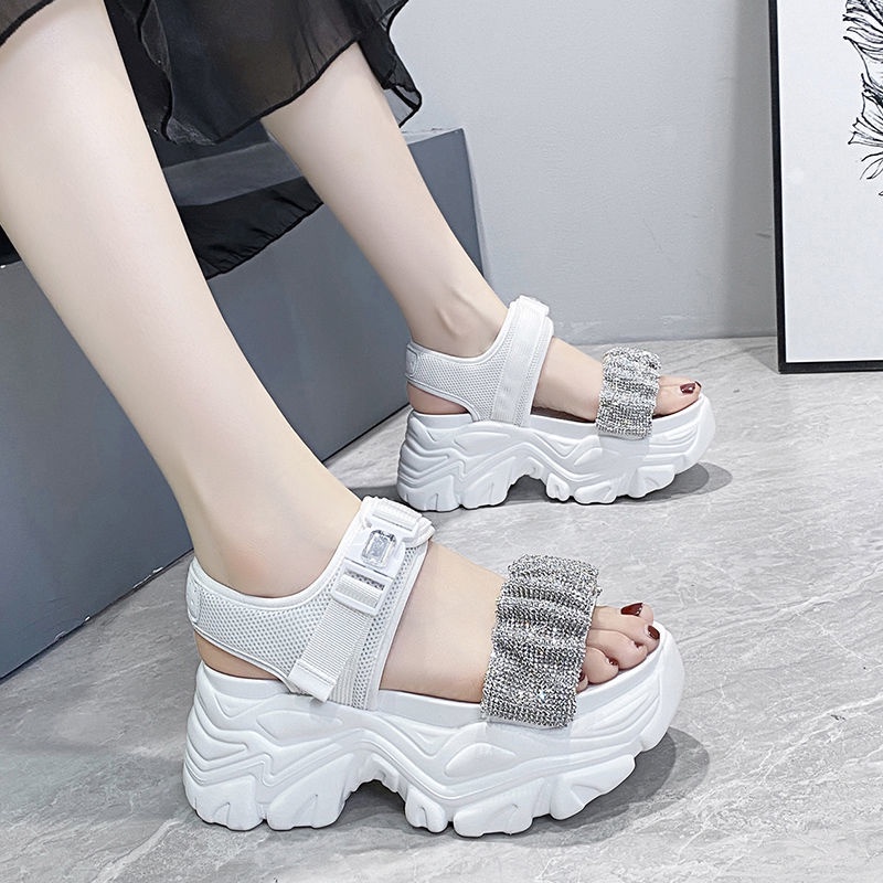 Xăng đan Thể Thao Đế Dày Tăng Chiều Cao Đính Đá Thời Trang Mùa Hè Mới 2022 Cho Nữ