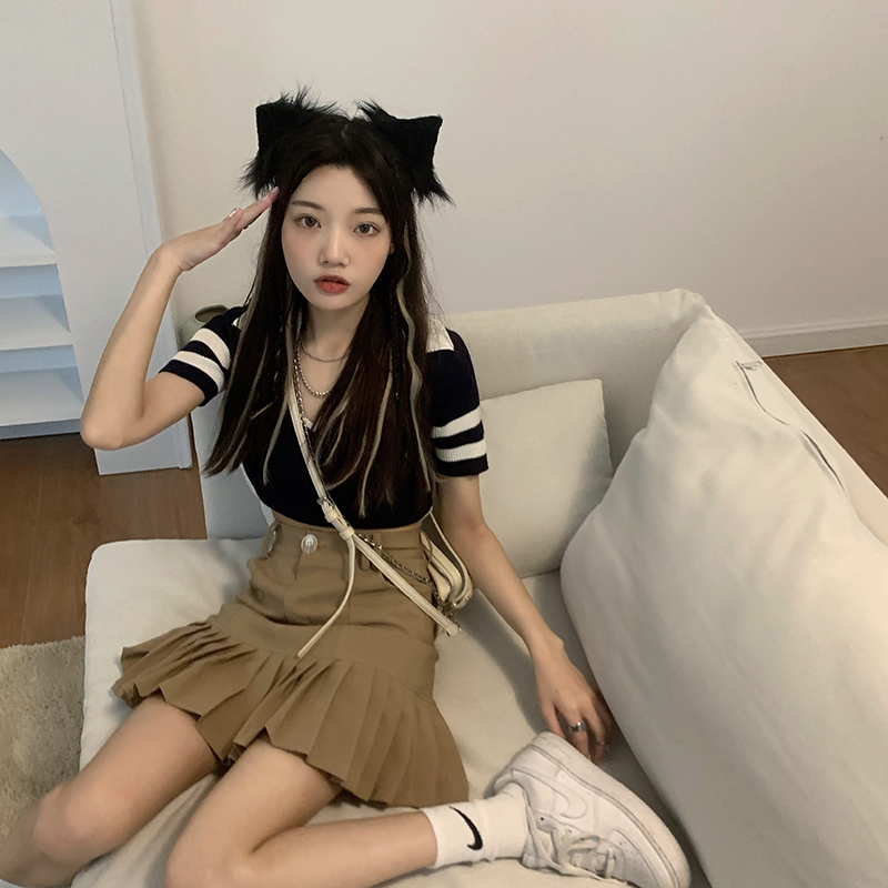 Chân Váy Chữ A Eo Cao Phối Xếp Li Phong Cách Hàn Quốc Thời Trang | BigBuy360 - bigbuy360.vn