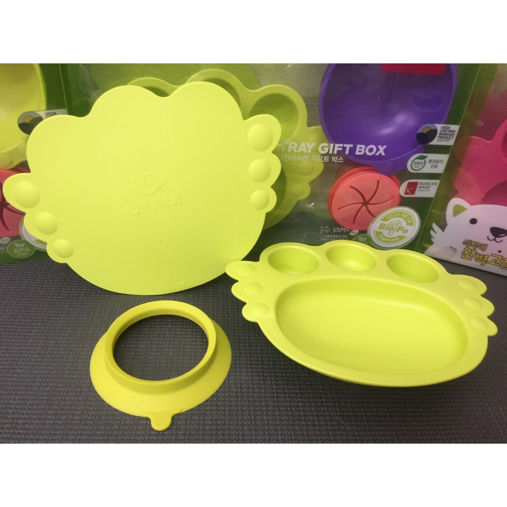 KHAY ĂN 4 NGAN KÈM ĐẾ HÍT VÀ NẮP ĐẬY-KOREA