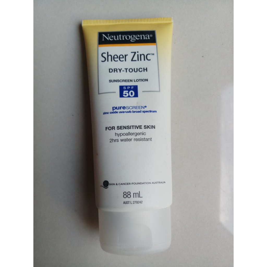 Kem chống nắng Neutrogena Sheer Zinc Dry Touch SPF 50 88ml