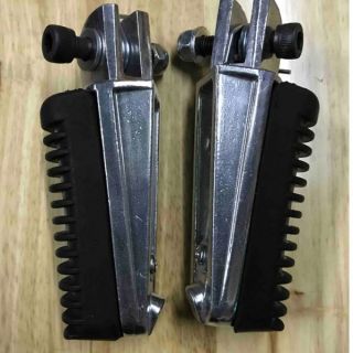 GÁT CHÂN XẾP TRƯỚC EX 150