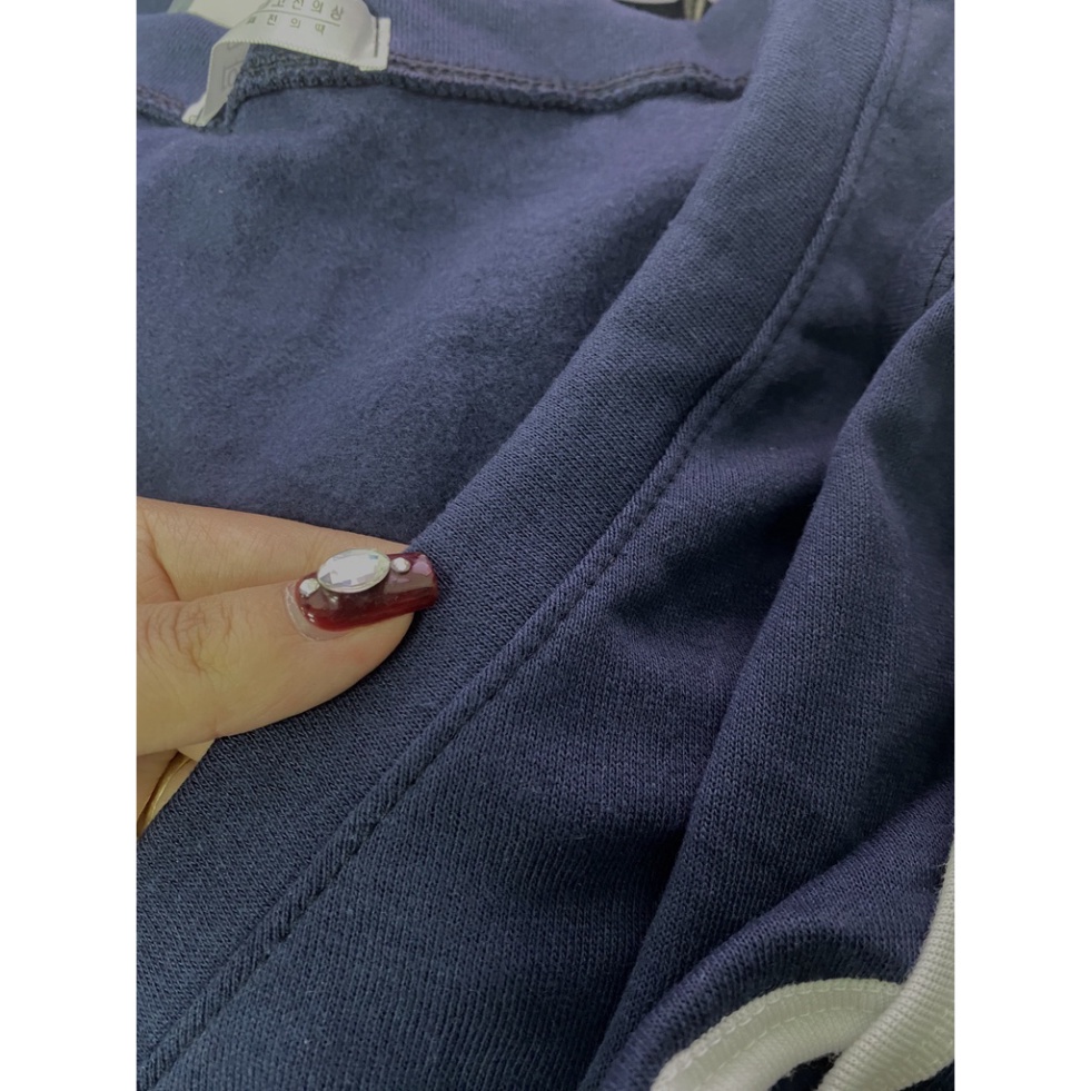 Set áo 2 dây sweater huy hiệu cổ tim KOKOS nữ [FREESHIP] bộ áo nỉ kèm áo 2 dây viền, thun dài tay bồng form rộng 21041