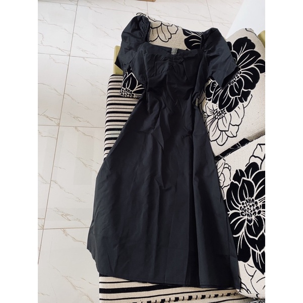 Đầm xanh bơ hot trend