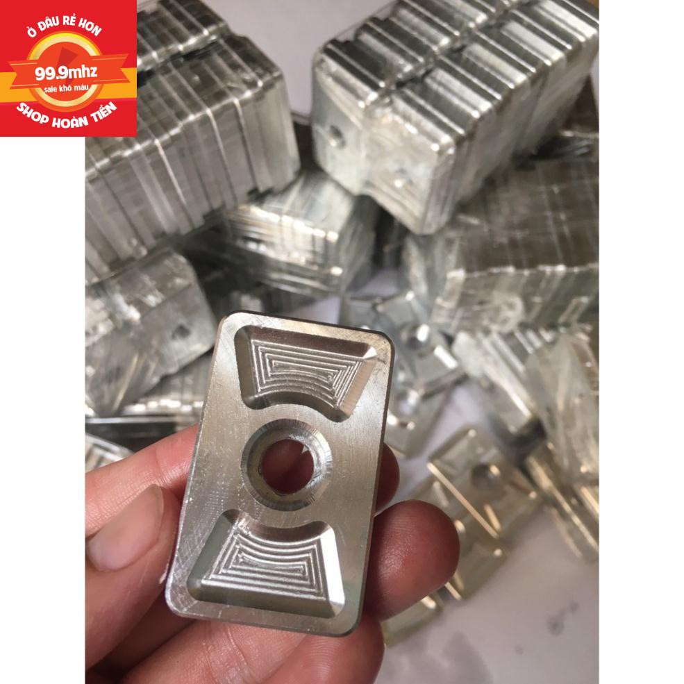 Nắp Tăng Sên Âm Exciter/ Winner/ Sonic/ Satria/ Raider Nhôm CNC Kèm 2 Ốc Lục Giác 8li40