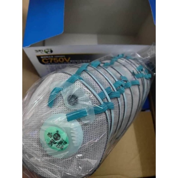 20 cai Khẩu trang c750v