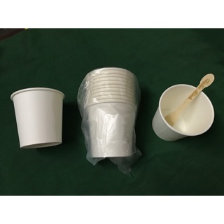 Cốc giấy sử dụng 1 lần .