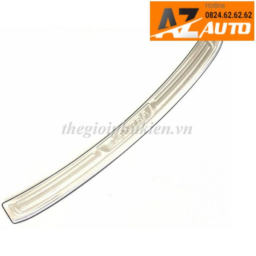 Ốp chống trầy cốp ngoài Hyundai Elantra 2017-2021–  INOX(hàng cao cấp)