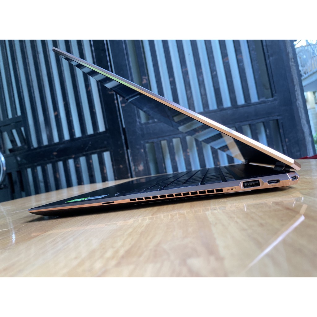 Laptop Hp Spectre 15 X360 Gem Cut, core i7 – 10510u, Ram 16G, 512G, MX250, 15,6in, 4K, touch, 99%, giá rẻ - laptopmygia