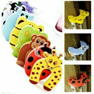 Xốp chặn cửa chống sập