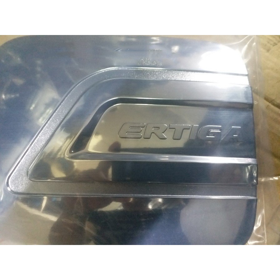 Ốp Nắp Bình Xăng Xe Suzuki Ertiga 2019 2020 Mẫu Mạ Crom