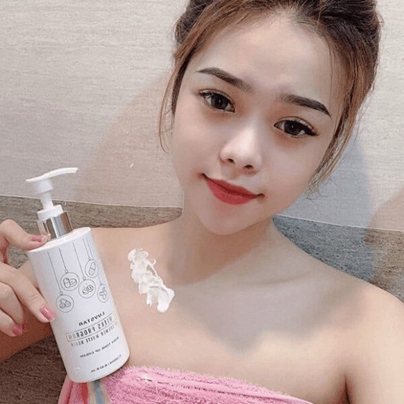 CV DVQ Sữa tắm/ Sữa dưỡng thể trắng da body Luvstar Body Tone Up Cream/ Lotion 250ml 8 CV