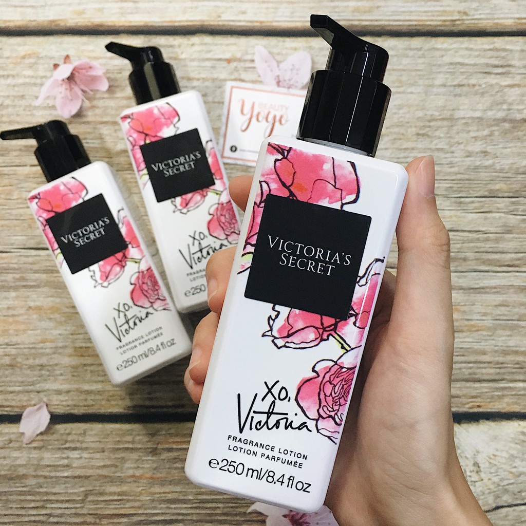 Dưỡng thể cao cấp giữ ẩm da Victoria's Secret XO Victoria fragrance lotion 250ml (Mỹ) | BigBuy360 - bigbuy360.vn