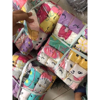 Quần mông thú thêu đắp cho bé