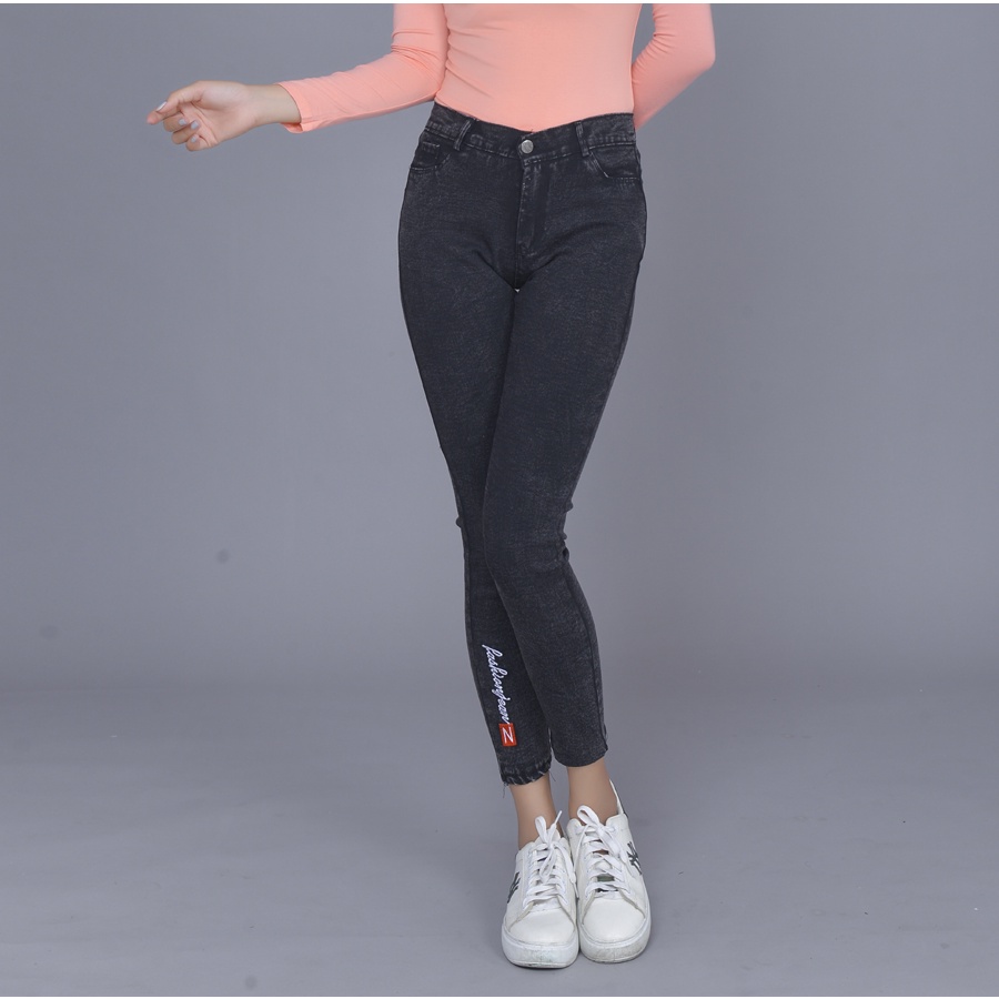Quần dài nữ kaki giả jean ôm co giản thiêu chữ fakingshion thời trang xuân hè thời trang công sở Kkw09 | BigBuy360 - bigbuy360.vn