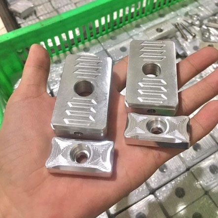 Pát tăng sên âm nhôm CNC Jupiter, bát tăng sên xe máy