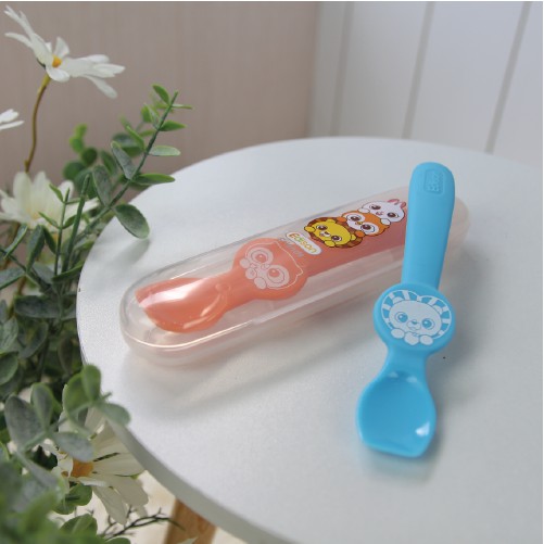 Set 2 thìa silicone cho bé ăn dặm Edison set hình Cú, Sư tử và Set hình Thỏ, Cú 6896 Đồ dùng ăn dặm cho bé MADE IN KOREA