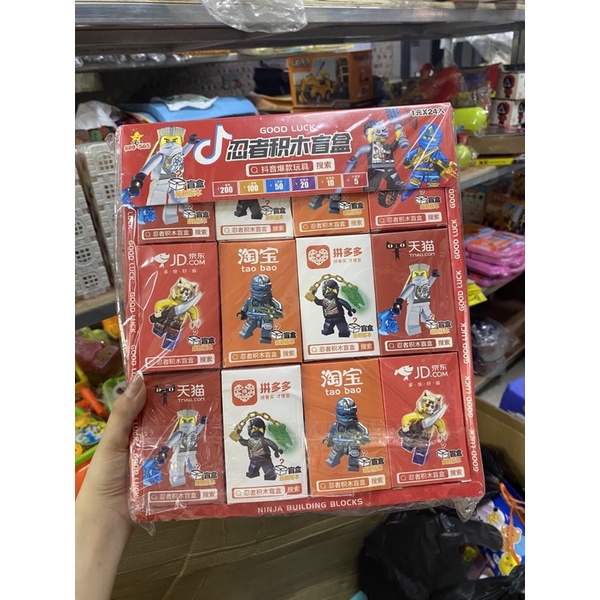 Đồ chơi ghép hình siêu nhân giao hình ngẫu nhiên