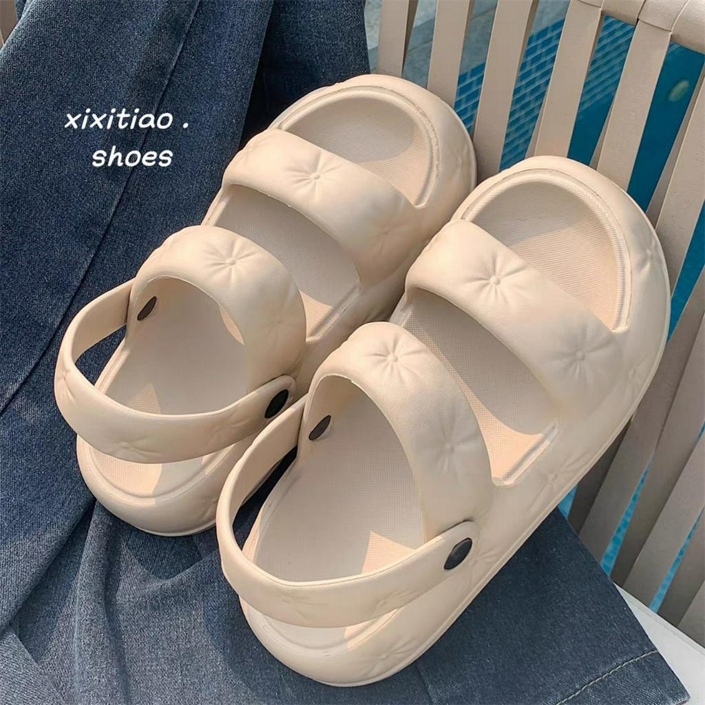 Dép nữ 2 cm sandal quai sau mũi hở hoa tuyết cá tính