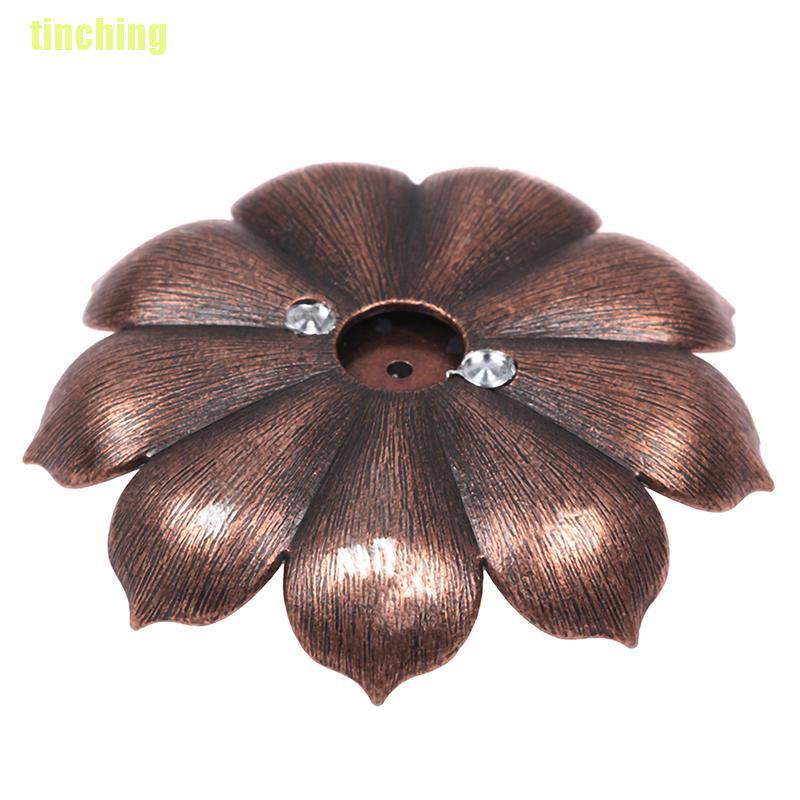 Đế Đốt Trầm Hương Hình Hoa Sen Bằng Hợp Kim