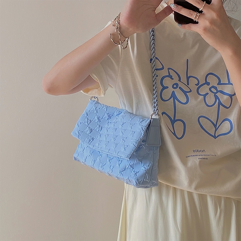 Túi đep chéo IELGY vải canvas phối dây xích kẹp nách dễ phối đồ