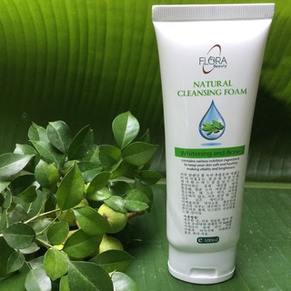 Sữa rửa mặt Flora dành cho da nhạy cảm