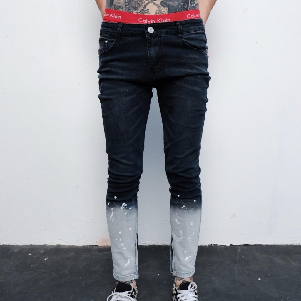 Quần ZOMBIE® Bleached Hem Zips In Black